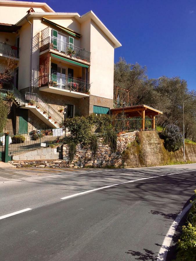 Il Nido Della Rondine Panzió Leivi Kültér fotó