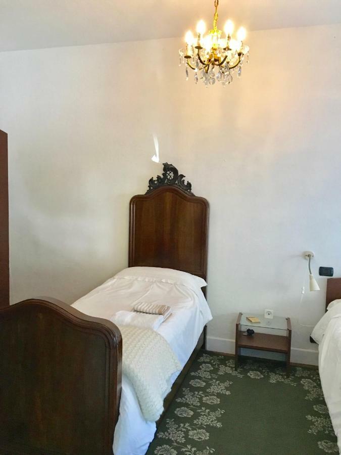 Il Nido Della Rondine Panzió Leivi Kültér fotó